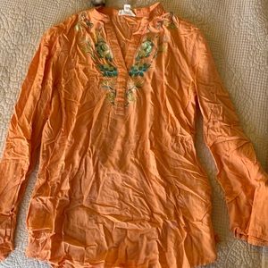 Women’s springtime blouse
